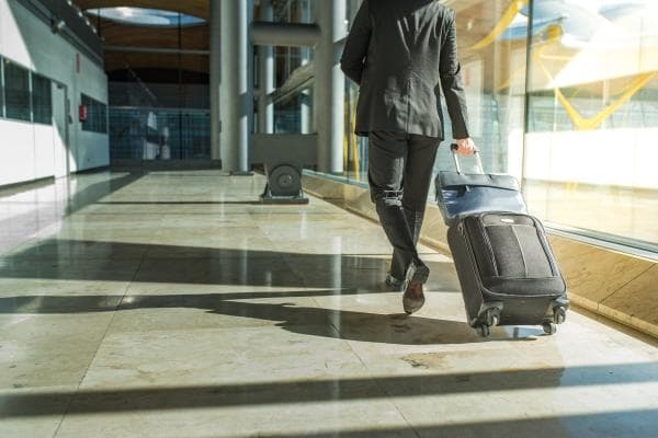 Man travelling within EU to work